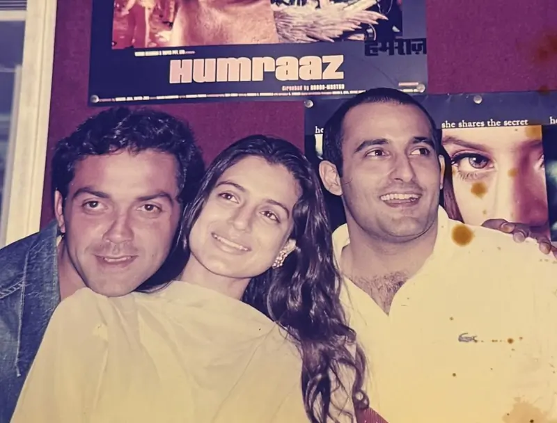Ameesha Patel looks back at Humraaz days, shares a stunning flashback from the 2002 premiere