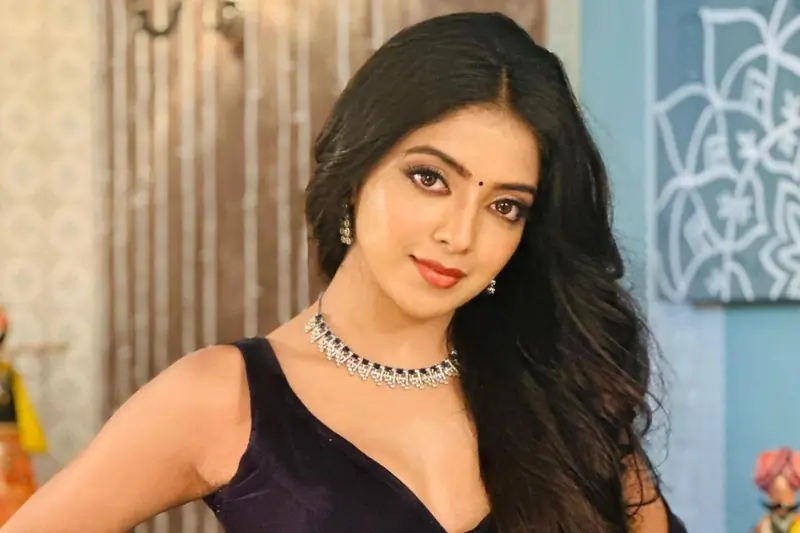 Khushi Dubey