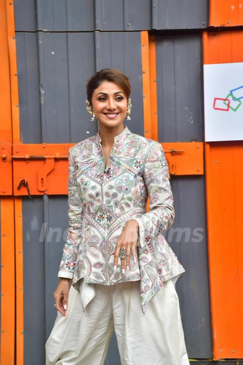 Shilpa Shetty snapped on the sets of SUPER DANCER 5