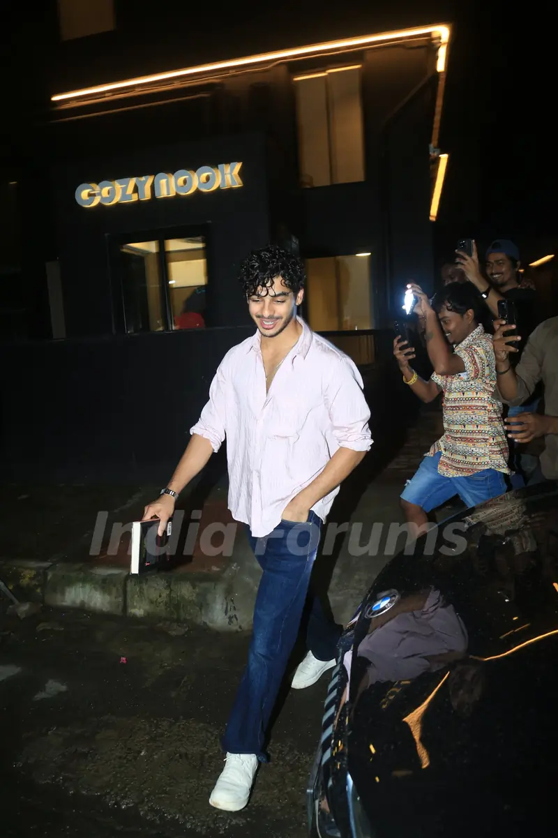Ishaan Khatter snapped in Bandra