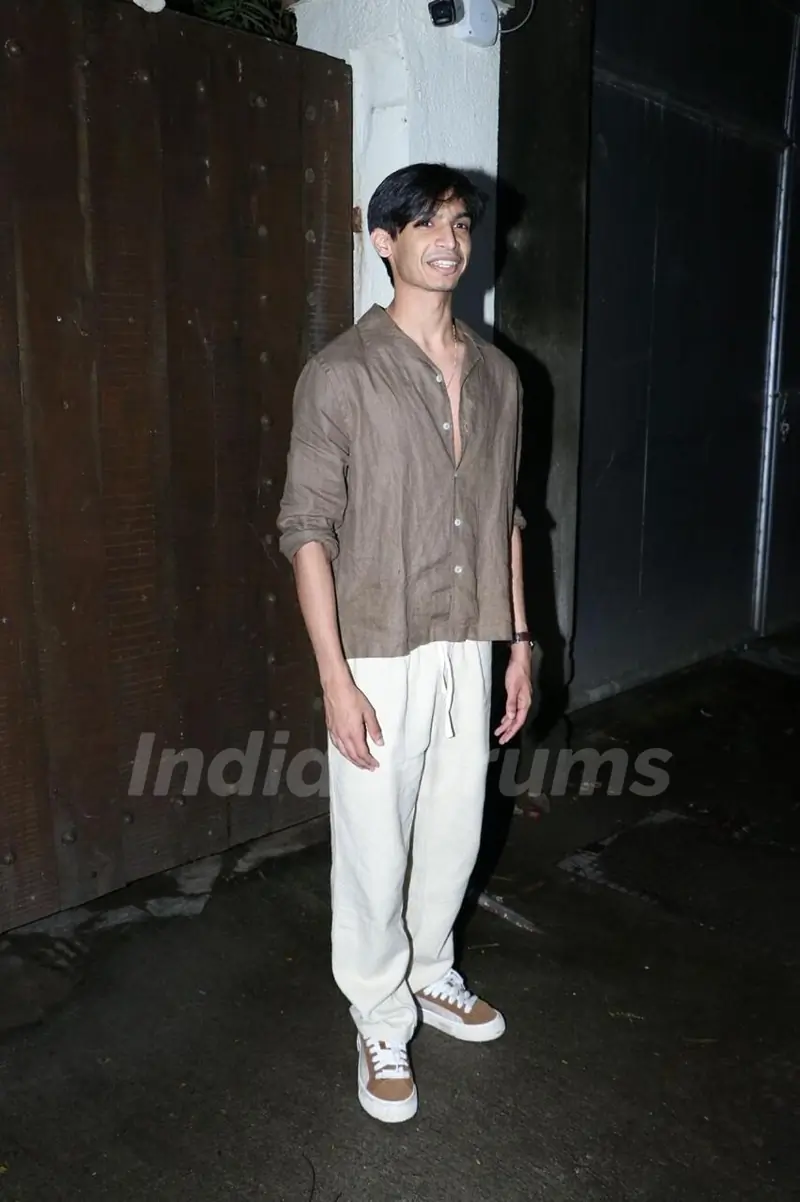 Maahi spotted in the city