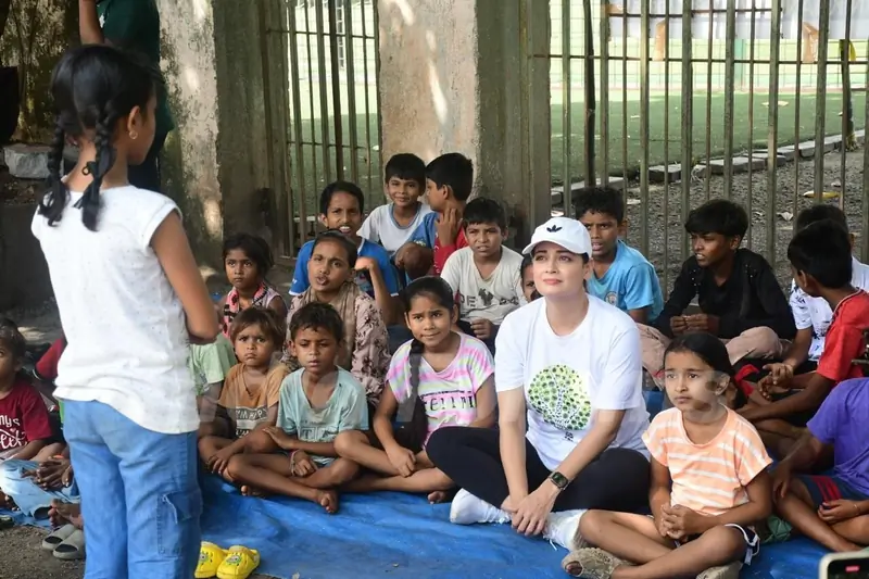 Dia Mirza spotted at Bandra