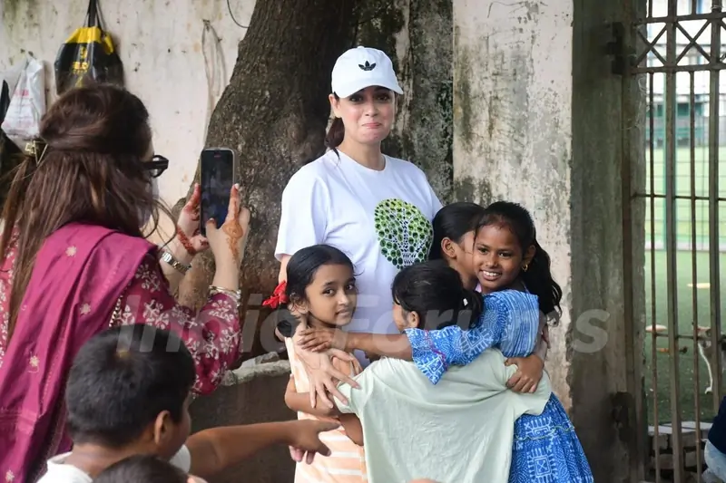 Dia Mirza spotted at Bandra