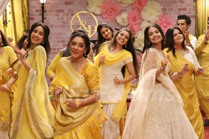 Prarthana and Ansh’s haldi ceremony BTS from the sets of Anupmaa