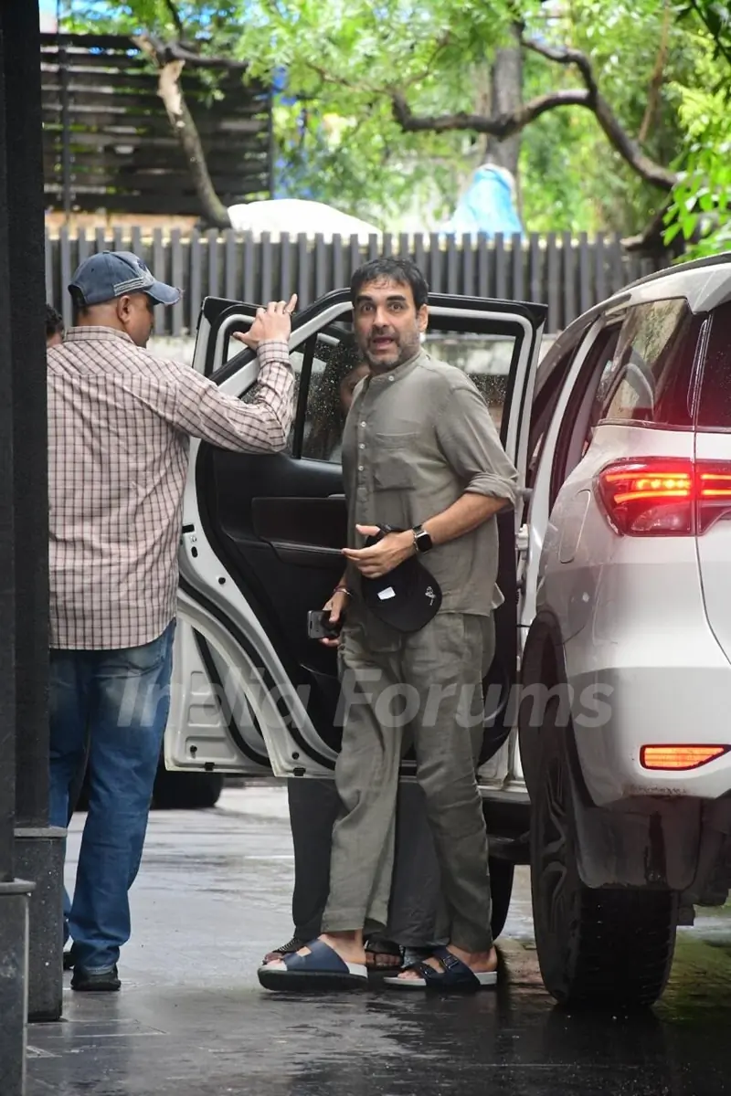 Pankaj Tripathi snapped at Excel Entertainment’s office in Bandra