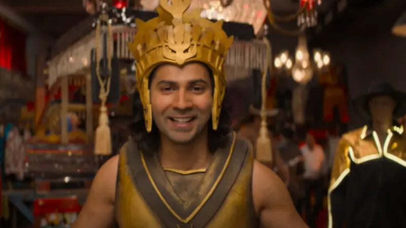 Varun as Sunny Sanskari gets an unusual introduction