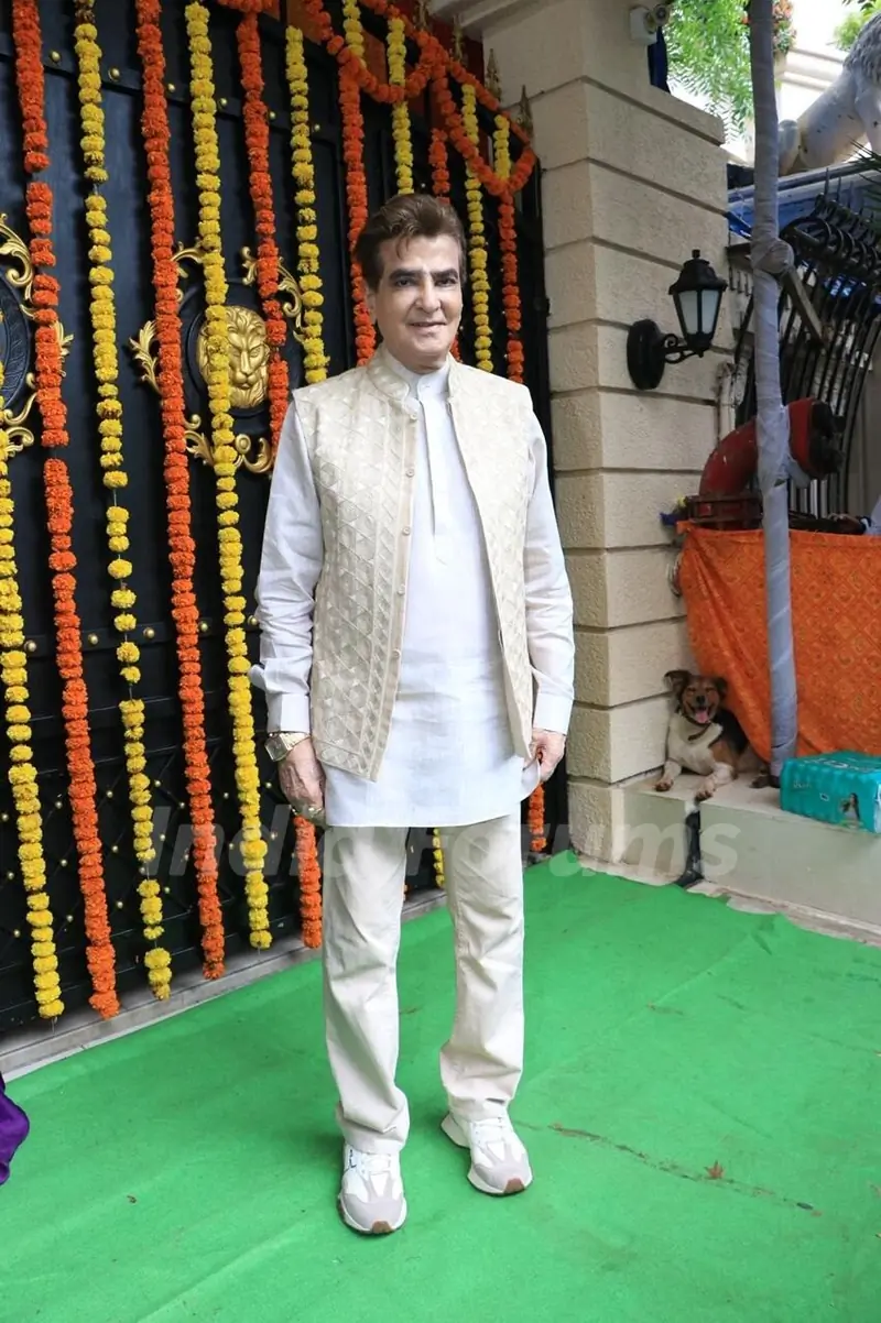 Jeetendra grace Ektaa Kapoor’s Ganesh Chaturthi celebrations