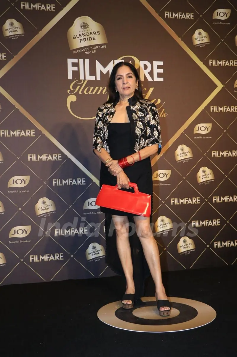 Neena Gupta grace the Filmfare Glamour and Style Awards 2025