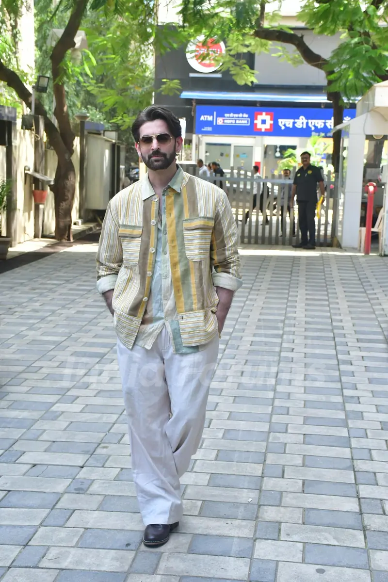 Neil Nitin Mukesh snapped promoting Ek Chatur Naar