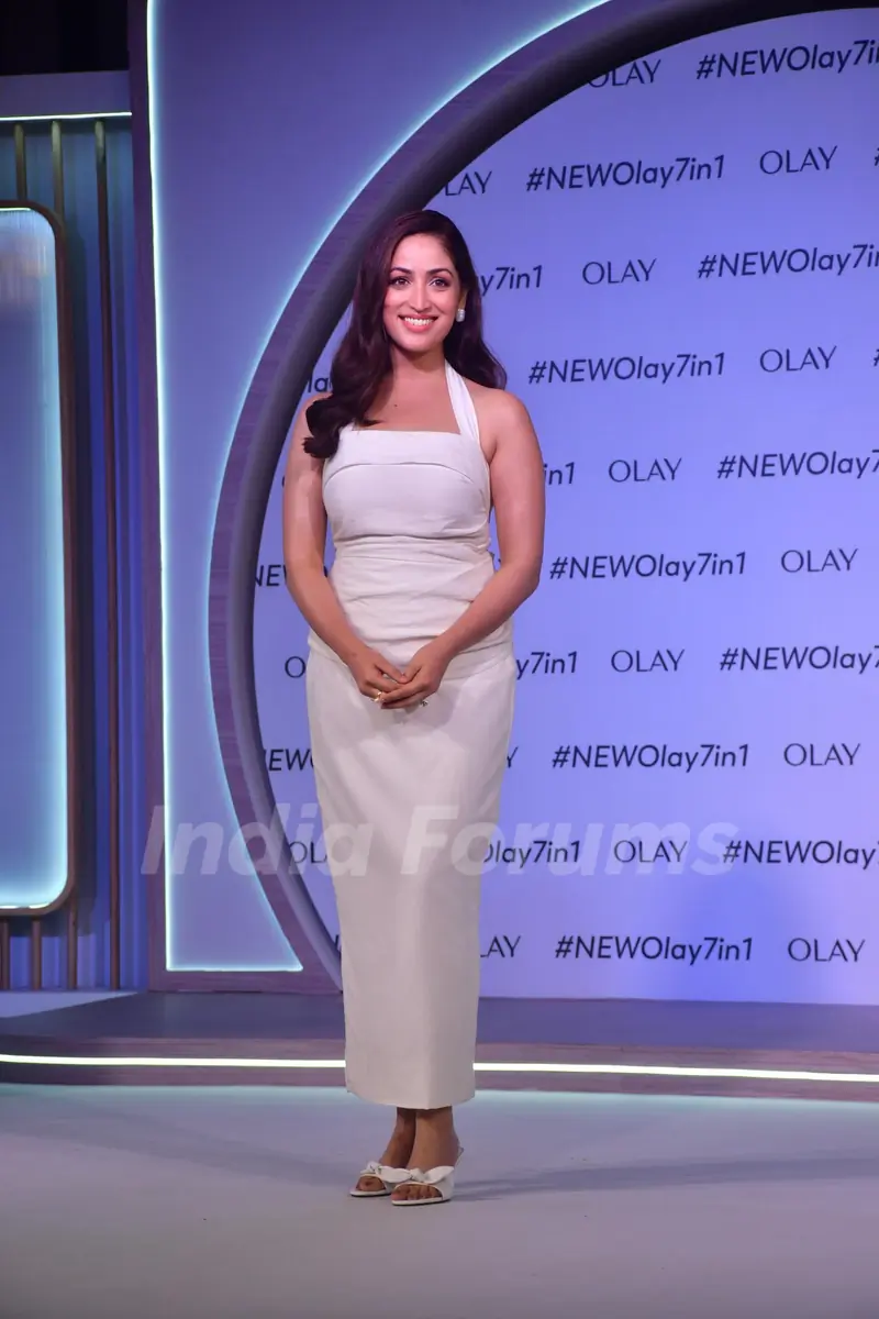 Yami Gautam grace the product launch of OLAY