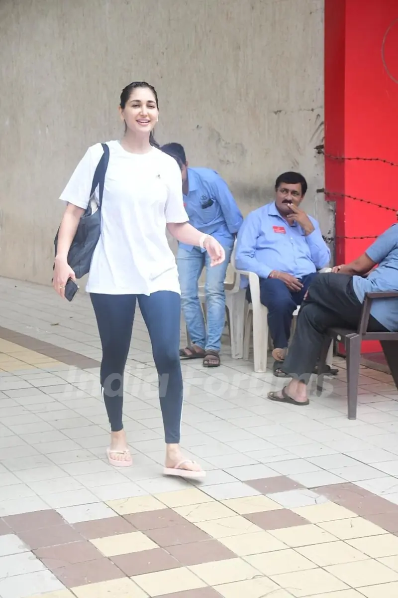 Nikita Dutta snapped outside gym in Khar