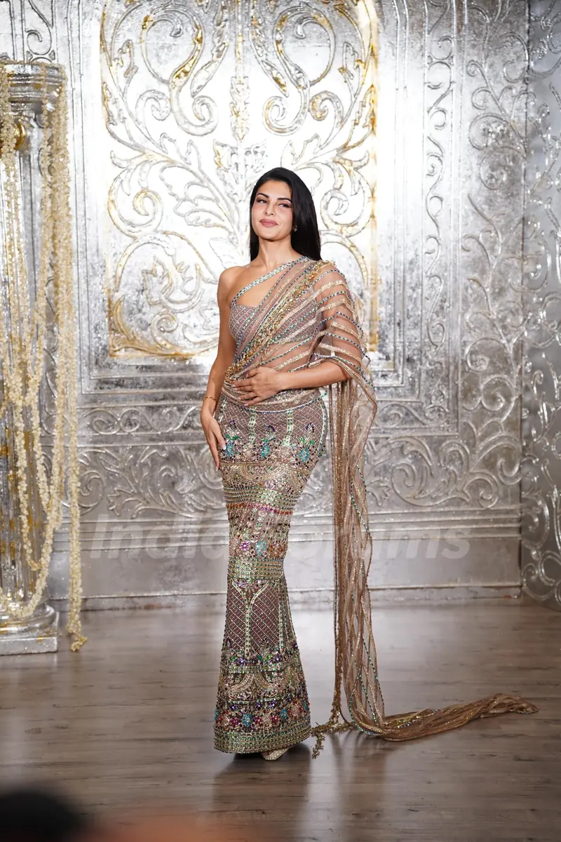 Jacqueline Fernandez attends Manish Malhotra’s Diwali party