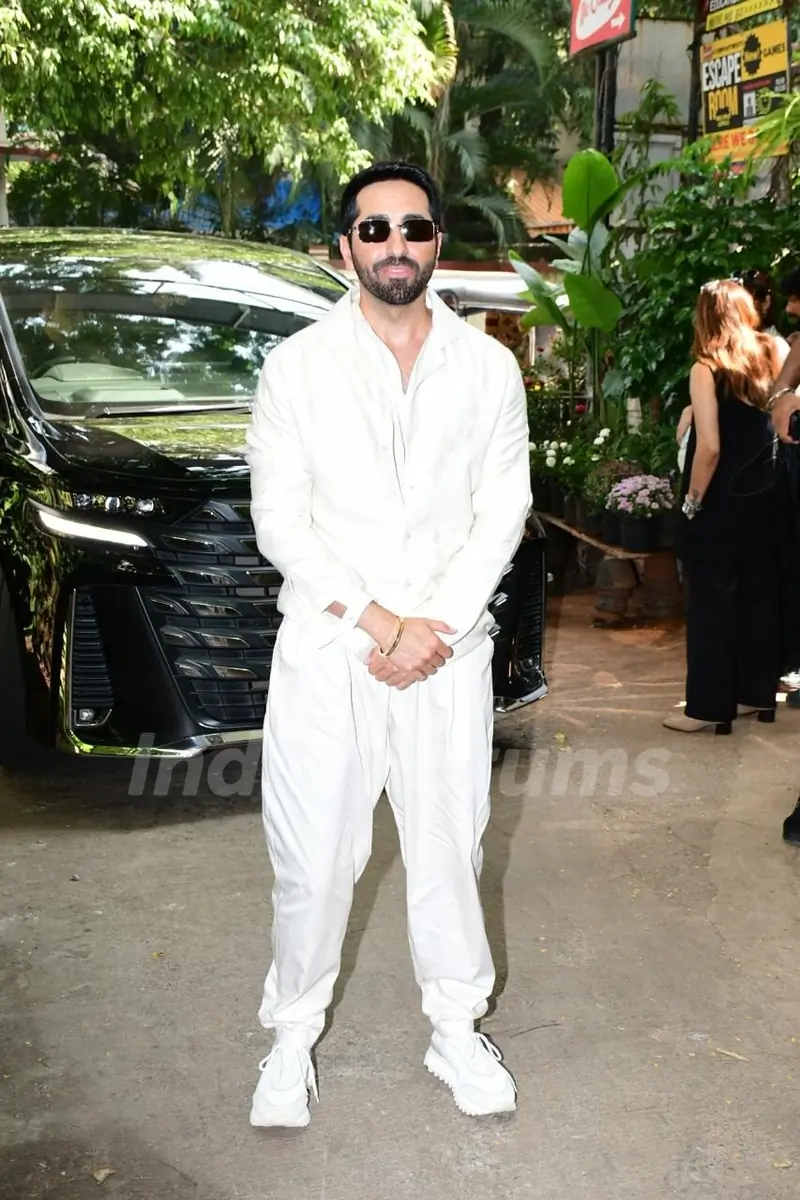 Ayushmann Khurrana snapped at Krome studio Bandra