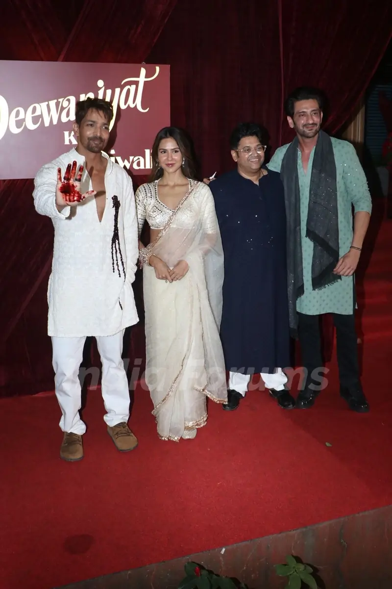 Harshvardhan Rane and Sonam Bajwa attend the Deewaniyat Ki Diwali bash