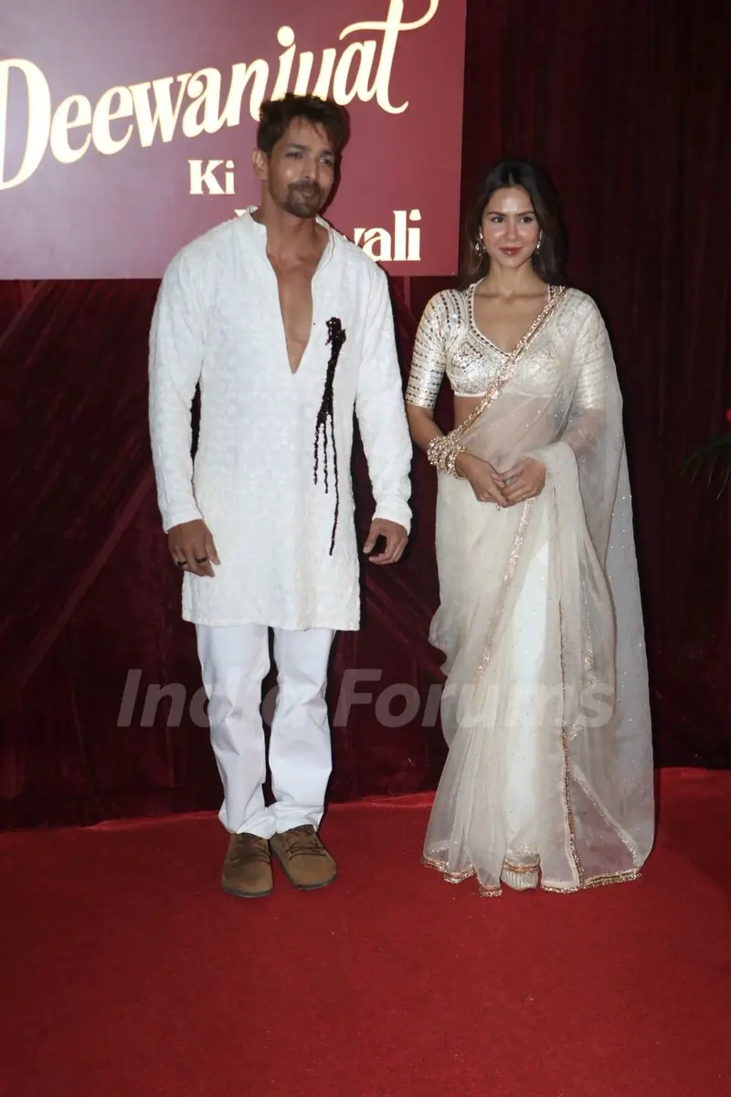 Harshvardhan Rane and Sonam Bajwa attend the Deewaniyat Ki Diwali bash