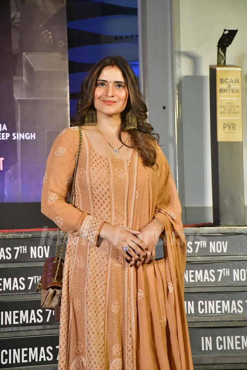 Arti Singh grace the premiere of Haq