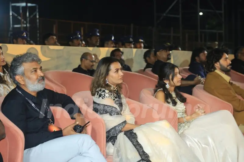 Mahesh Babu grace the grand ‘Varanasi’ event