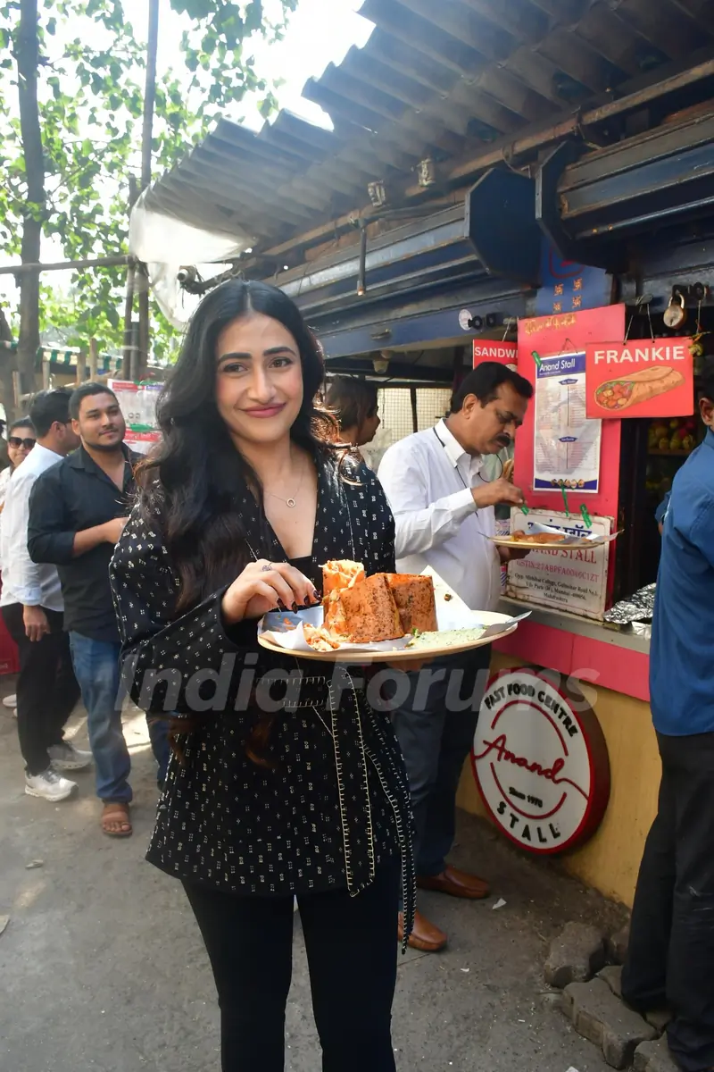 Dhanashree Verma snapped in Juhu