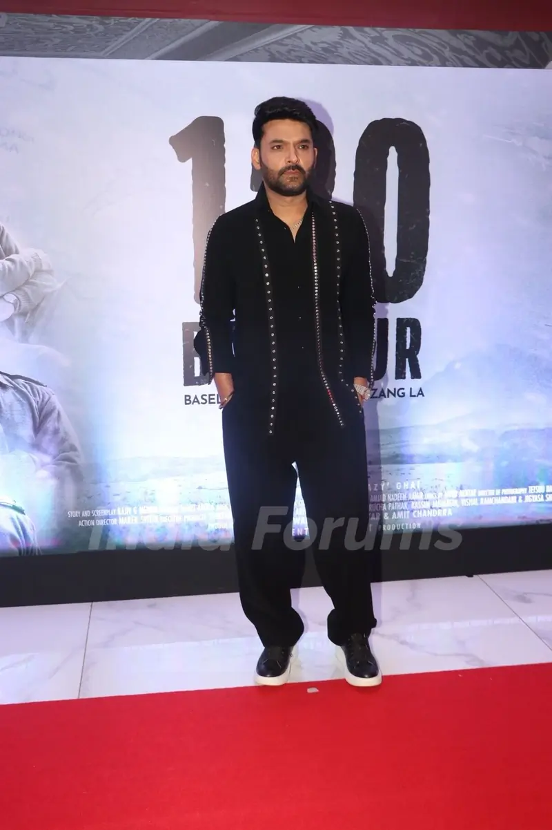 Kapil Sharma snapped at the premiere of 120 Bahadur