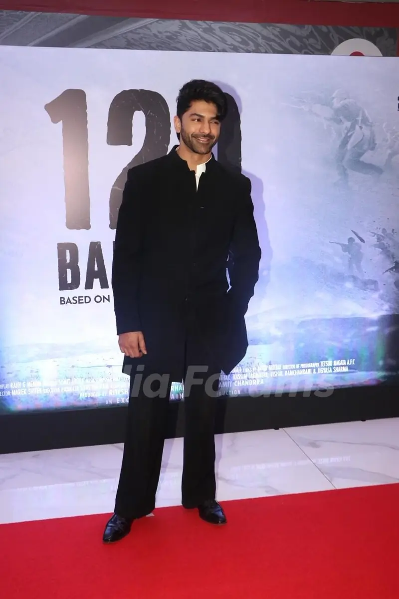 Taha Shah Badussha snapped at the premiere of 120 Bahadur