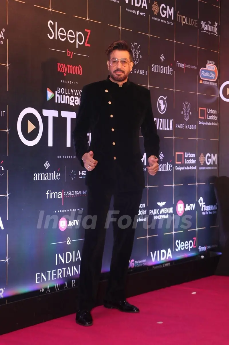 Rajat Bedi grace the red carpet and awards ceremony of Bollywood Hungama OTT India Fest 2025