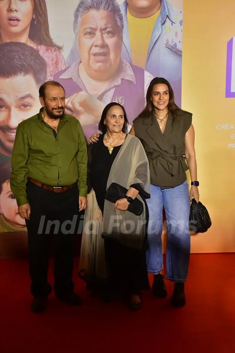 Neha Dhupia graces the premiere of 'Single Papa'