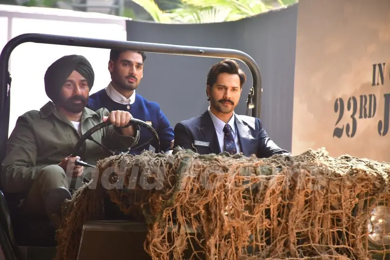 Sunny Deol, Varun Dhawan and Ahan Shetty grace at Border 2 Teaser Launch