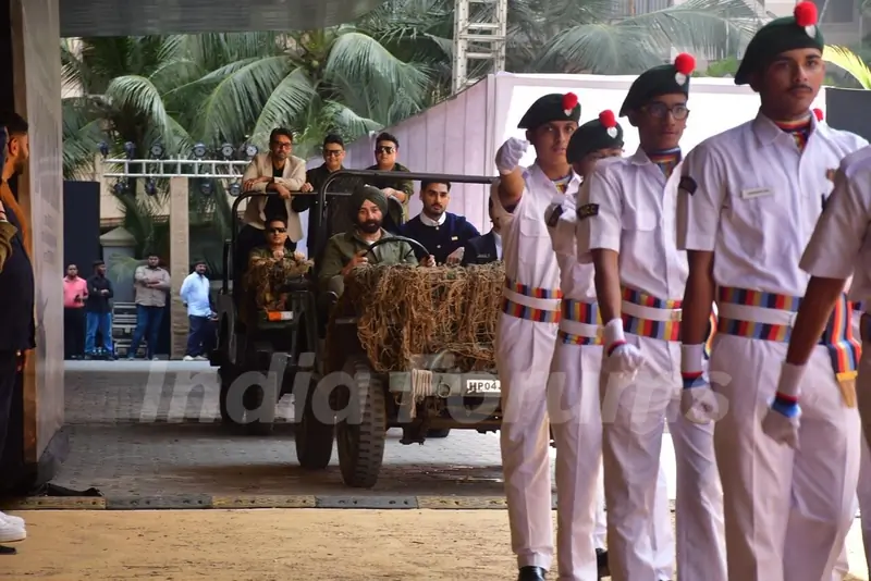 Sunny Deol, Varun Dhawan and Ahan Shetty grace at Border 2 Teaser Launch