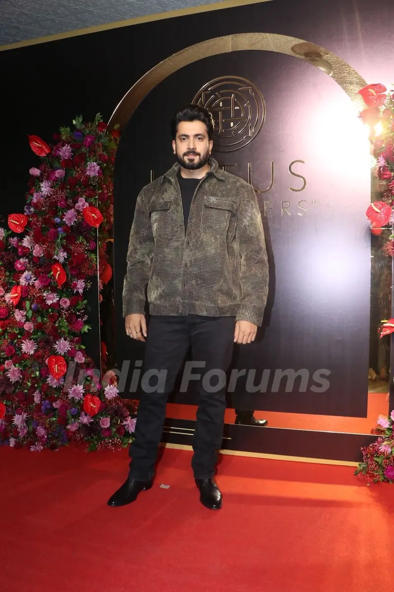 Sunny Singh snapped at Anand Pandit’s birthday bash