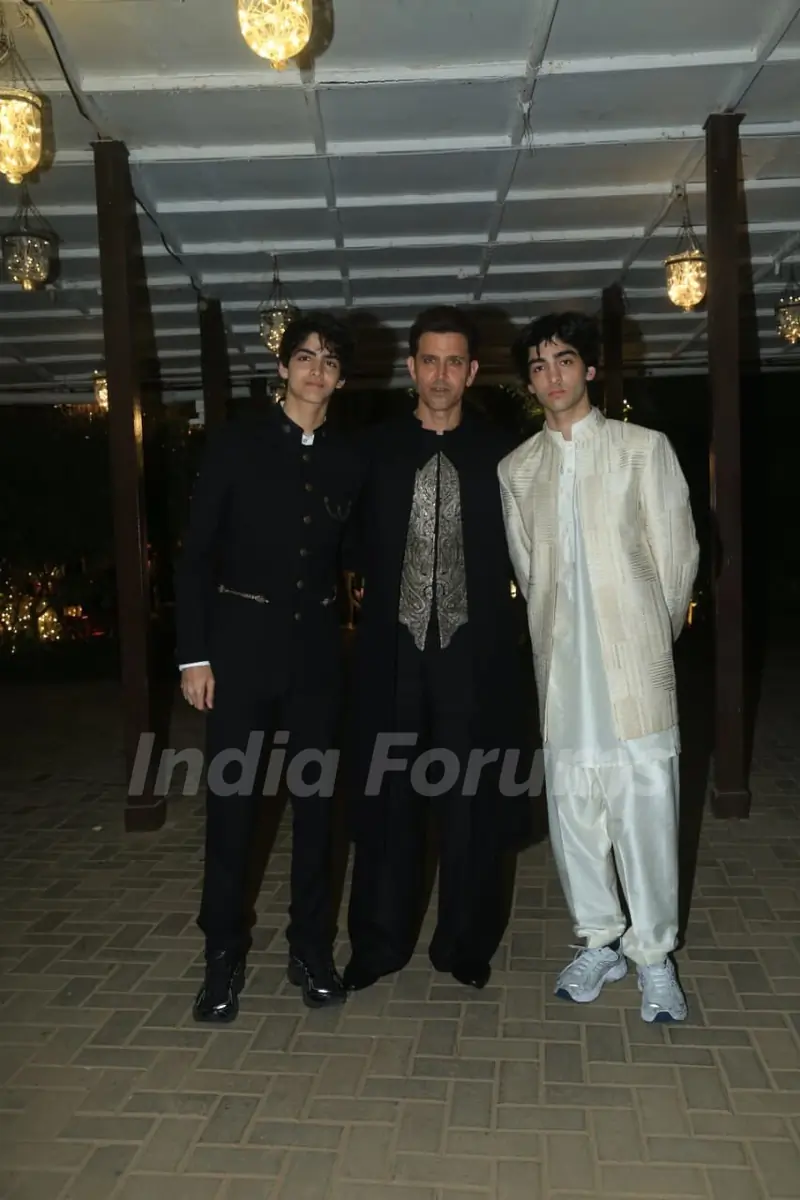 Hrithik Roshan attend Eshaan Roshan’s wedding function