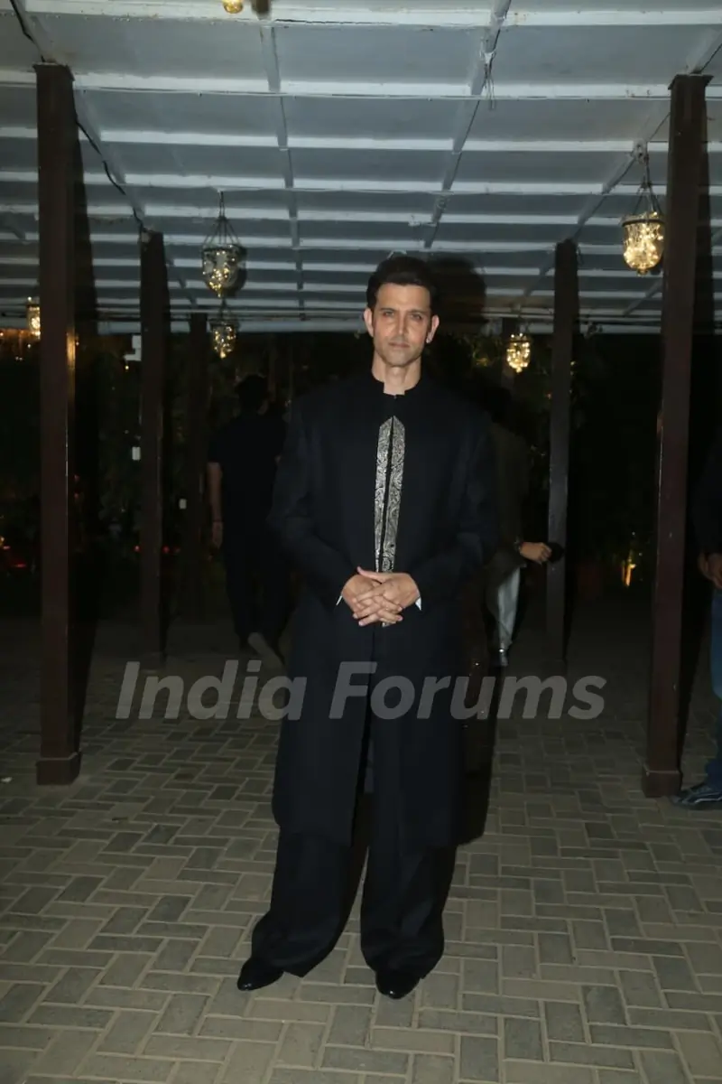 Hrithik Roshan attend Eshaan Roshan’s wedding function