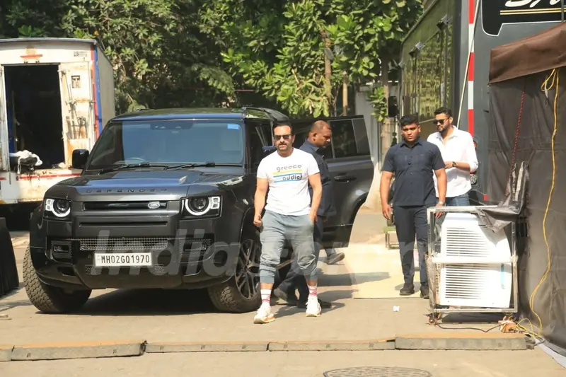 Saif Ali Khan Snapped In Town