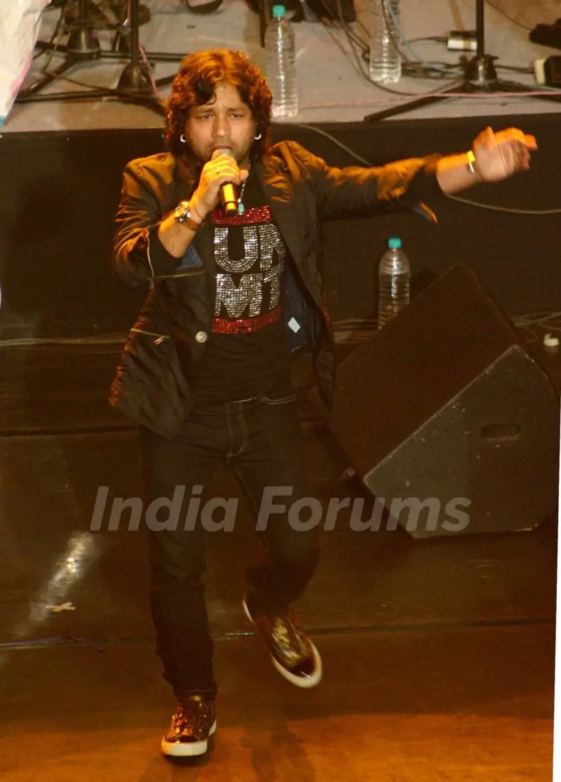 Kailash Kher at '''' Musical Evening with A R Rahaman'''', in New Delhi on Tuesday
