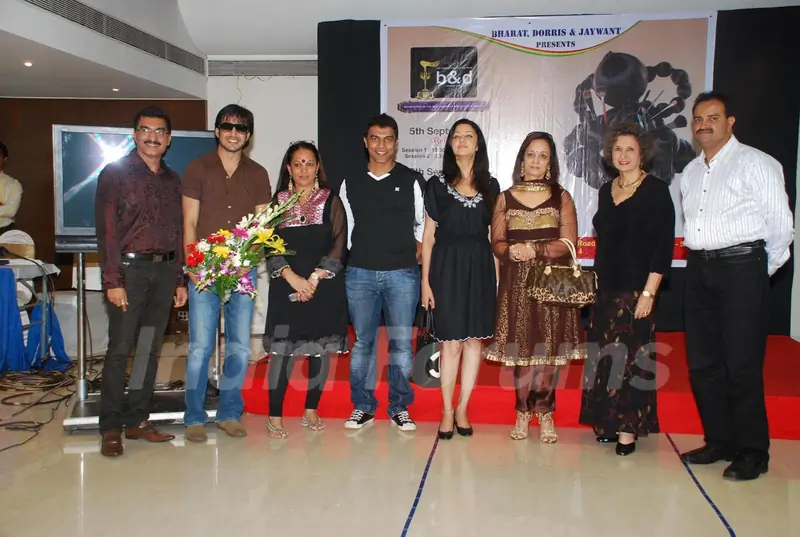 Smita and Aditi at Bharat Dorris Bridal make up event at Rajiv Gandhi Institute at Andheri in Mumbai