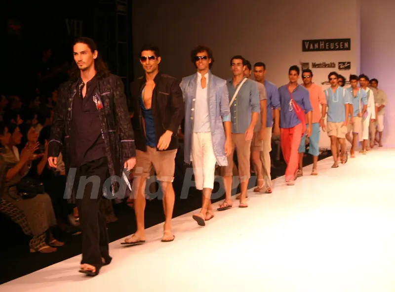 Models on the ramp for Designer Rajvi Mohan at India Mens Week at New Delhi