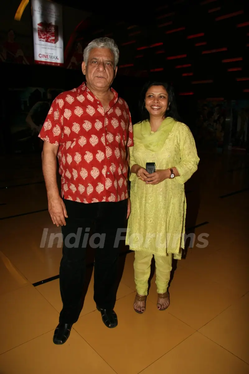 Om Puri at Baabar film premiere