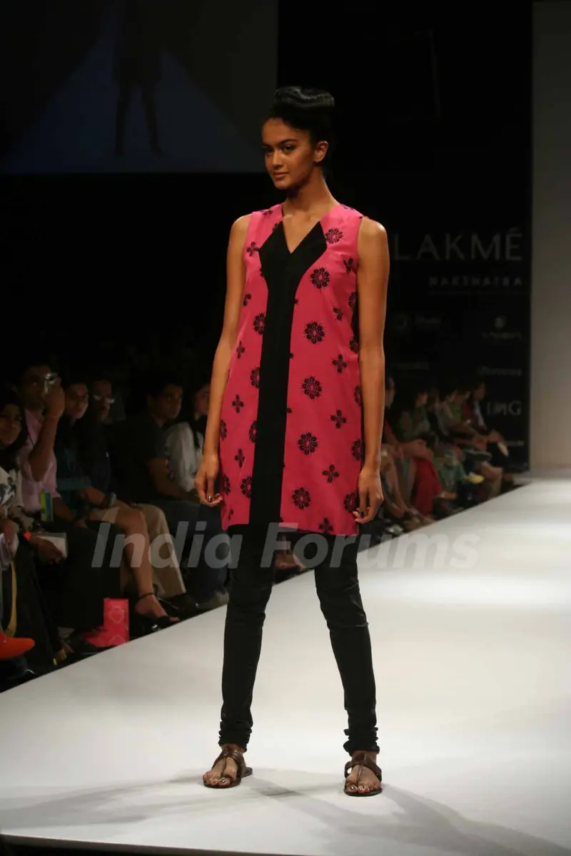 A model walks the runway at the Kallol Datta show at the Lakme Fashion Week Spring/Summer 2010 Day 5, in Mumbai