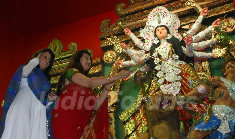 Raima Sen and Poonam Dhilon at the inauguration of Durga puja at North Kolkata on Thursday 24th Sept 09