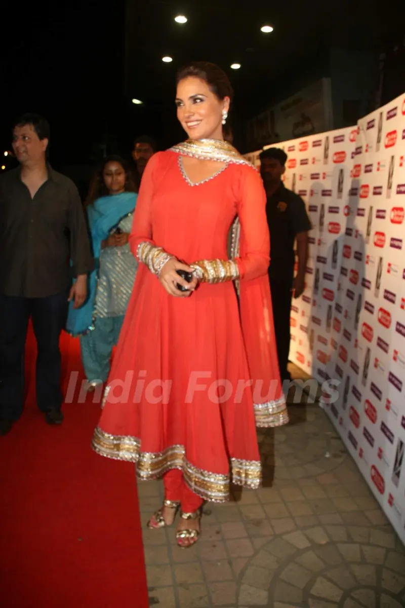 Lara Dutta at film ''Do Knot Disturb'' premiere at Fame in Mumbai