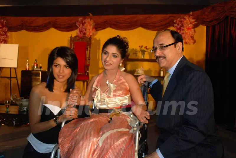 Priyanka Chopra and Tom Alter''s play The Melody of Love [Photo IANS]