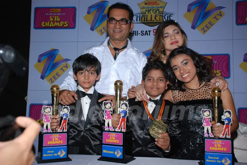 Abhijeet and Alka Yagnik on the sets of Sa Re Ga Ma Little Champs Grand Finale