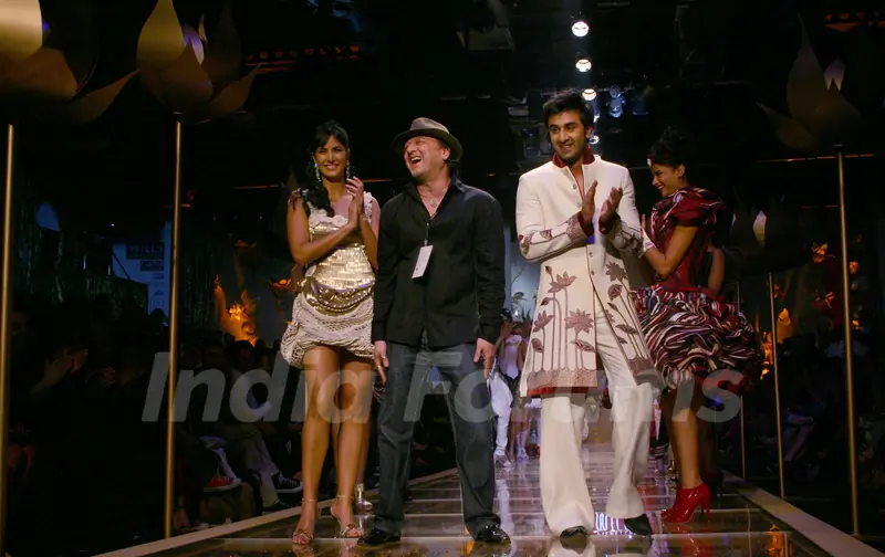 Bollywood stars Katrina Kaif and Ranbir Kapoor with the designer Rohit Bal''s grand finale at the Wills Lifestyle India Fashion Week in New Delhi on Wednesday night 28 Oct 2009