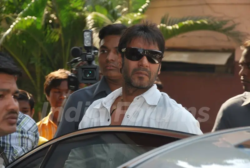 Ajay Devgan opens "London Dreams" Advance Booking Gaiety, Bandra, Mumbai
