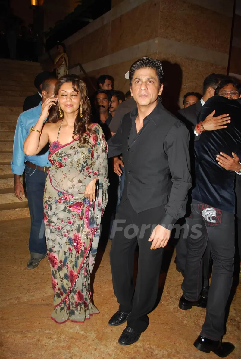 Shahrukh Khan and his wife Gauri Khan at the Shilpa Shetty''s wedding reception