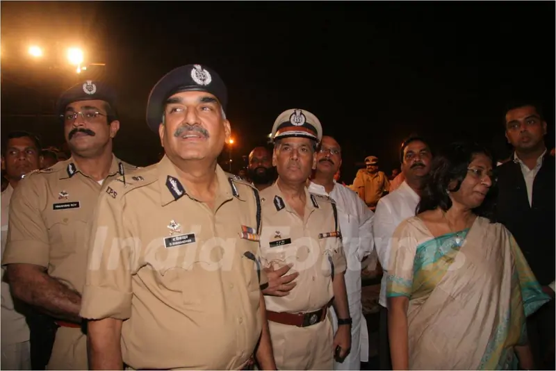 Guest at 26/11 gateway of india event