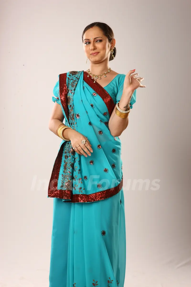Lavina Tandon as Ranjan Ba Darbar