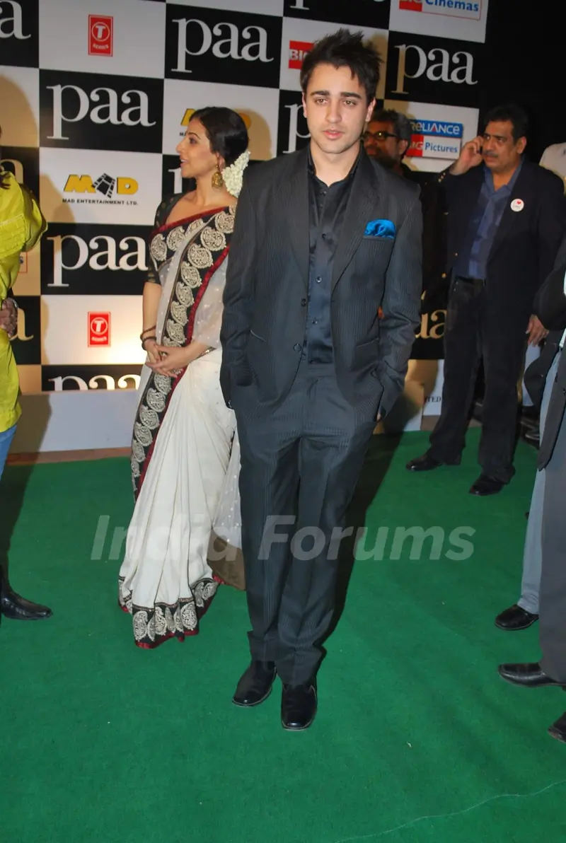 Bollywood actor Imran Khan at the premiere of film "Paa"