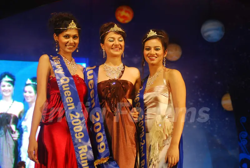 Winners at the Navy Queen finals ''09