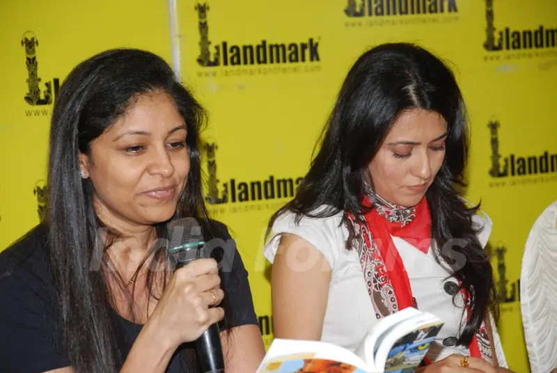 Mini Mathur at "Road Runner" book launch at Andheri