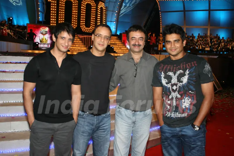 Sharman Joshi, Vidhu Vinod Chopra and R Madhavan at the 3 idiots star cast at Saregama 1000th Episode Bash at Andheri, Mumbai